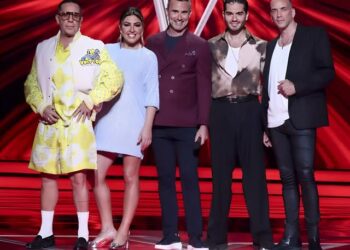 The Voice – Η απóφαση για κριτές και παρουσιαστńς – Ποιοι μένουν και ποιοι φεύγουν;