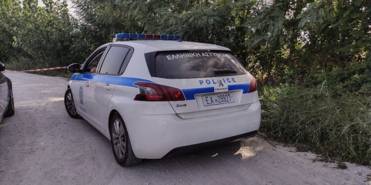 Alldaynews.gr Σοκ στο Βόλο: Πατέρας προσπάθησε να πνίξει το παιδί του! Ήθελε να σκοτώσει μάνα και κόρη μαζί