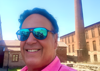 Alldaynews.gr Ξανά σε σχέση ο Χάρης Ρώμας – Αυτός ο νέος του σύντροφος (video)