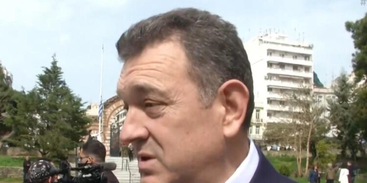 Alldaynews.gr Ξέφυγε ξανά για την Πινακοθήκη ο Νίκος Παπαδόπουλος: «Να τα πάρει η Μενδώνη να τα βάλει…»