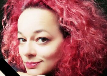 Νεκpή γνωστή τραγουδίστρια της Eurovision – Αφήνει πίσω της δυο παιδιά