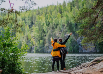 Οι πιο ευτυχισμένες χώρες στον κόσμο για το 2025 – Σε ποιά θέση βρίσκεται η Ελλάδα