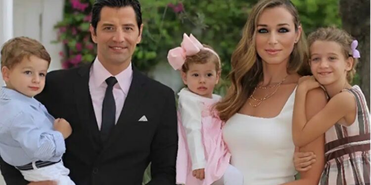 Alldaynews.gr Σάκης Ρουβάς: «Στη Σαλονικιά που μου χάρισε 4 παιδιά» – Η αφιέρωση και το φιλί στη Ζυγούλη