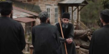 Alldaynews.gr Άγιος Παΐσιος – Από τα Φάρασα στον Ουρανό: Ο Γέροντας Παΐσιος αποχαιρετά τον πνευματικό του