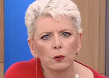 Ξέσπασε η Έλενα Ακρίτα: «Κι εγώ ΑμεΑ είμαι»