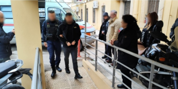 Alldaynews.gr «Ο γιος μου είναι 5 χρόνια στον Άδη, δεν θέλω βεντέτες» – Συγκλονίζει η μητέρα του Γιώργου Ξυλούρη