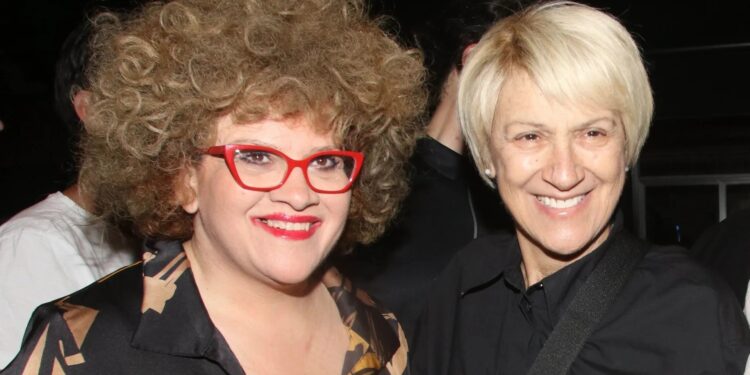 Alldaynews.gr Καίτη Κωνσταντίνου – Κατέρρευσε και ξέσπασε σε λυγμούς η Τζένη Διαγούπη: «Πάλεψε πολύ, αλλά δεν τα κατάφερε»