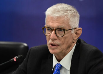 Ακόμα δεν ανέλαβε: Παραιτήθηκε ο Αρίστος Δοξιάδης από τη θέση του Υφυπουργού Έρευνας και Καινοτομίας – «Σεσημασμένος υβριστής» και εμπλοκή σε «καρτέλ» του καταλογίζει ο ΣΥΡΙΖΑ