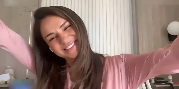 Η Ελένη Τσολάκη μέσα από το μαιευτήριο: «Είναι όλα μοναδικά, πέρα από τη φαντασία, εξωπραγματικά παραμυθένια»