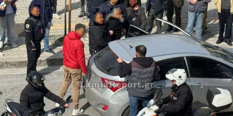 Alldaynews.gr Ιερέας σε αμόκ έβριζε χυδαία και χτυπούσε αστυνομικούς γιατί του πήραν τις πινακίδες – «Πάσχα να μη σε βρει»