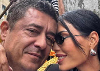 Ιωάννα Σρόιτερ: «Είμαι κοκέτα και στο σπίτι, θέλω ο Αντώνης να με βλέπει όμορφη, φοράω το κολάν και το μπουστάκι μου»