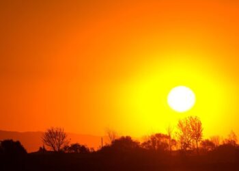 Άσχημα μαντάτα για το καλοκαίρι: Τι καιρό θα κάνει Ιούνιο και Ιούλιο;