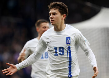 «Θυμηθείτε το όνομά του»: Η UEFA αποθεώνει τον 17χρονο Κωνσταντίνο Καρέτσα – Η συγκινητική ανάρτηση του μικρού