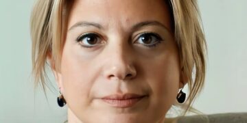 Alldaynews.gr Ασταμάτητη η Καρυστιανού έκανε νέα κίνηση και ετοιμάζεται να ρίξει την κυβέρνηση