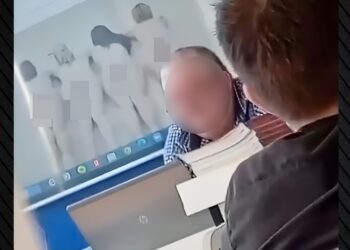 Καθηγητής παρακολουθούσε ποpvό στο μάθημα – Είχε συνδεθεί κατά λάθος με την οθόνη της τάξης (video)