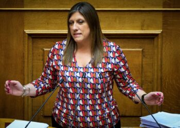 «Οδοστρωτήρας» η Κωνσταντοπούλου: Αποτελείωσε την κυβέρνηση με λίγες λέξεις και ετοιμάζεται να φέρει τα πάνω κάτω