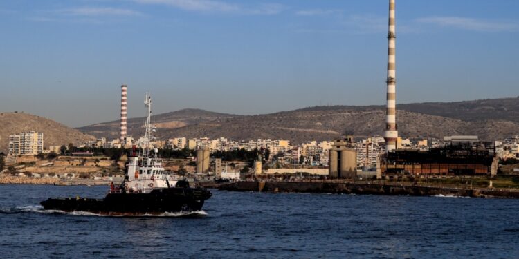 Alldaynews.gr Πένθος για τον 33χρονο ναυτικό που βρέθηκε νεκρός σε πλοίο στον Πειραιά – Αύριο η κηδεία του