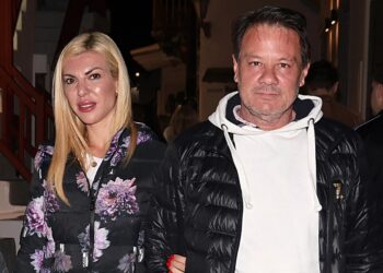 Alldaynews.gr Χαμός μέσα στην αίθουσα του δικαστηρίου – «Βλαχάρα» αποκάλεσε ο Απόστολος Λύτρας τη Σοφία Πολυζωγοπούλου