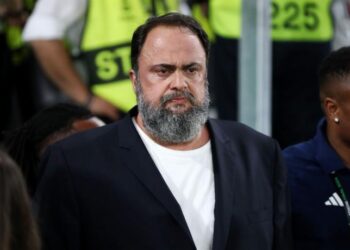 Μήνυμα Μαρινάκη στην ομάδα: «Ζήσατε μια απάτη, εμείς θα προκριθούμε»