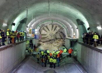 Άνοιξαν λάθος σήραγγα 160 μέτρων στη γραμμή 4 του Μετρό