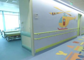 Alldaynews.gr Λάρισα: Κρίσιμα τα επόμενα 24ωρα για τον 9χρονο που πνίγηκε με πορτοκάλι – Έπαθε δύο φορές ανακοπή