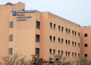 Alldaynews.gr Λάρισα: Σε πολύ σοβαρή κατάσταση το 9χρονο αγοράκι που πνίγηκε από πορτοκάλι – Του έγινε τρεις φορές ΚΑΡΠΑ – Κρίσιμα τα επόμενα 24ωρα