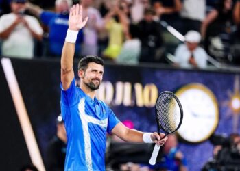 Ο Τζόκοβιτς ευχαρίστησε Έλληνα αξιωματικό του ΠΝ που αρνήθηκε να λάβει μέρος στον βομβαρδισμό της Σερβίας το 1999