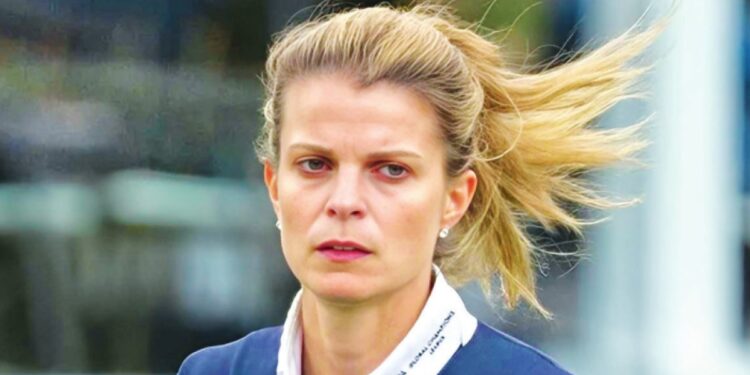 Alldaynews.gr Πιο κούκλα από ποτέ στα 40 της η Αθηνά Ωνάση: Άλλαξε ξανά εμφάνιση κι έκανε «θραύση» (φωτο)