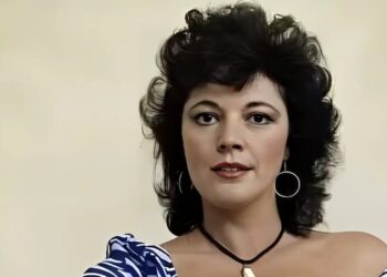 Αξέχαστη Ελληνίδα ηθοποιός, όμορφη, ψηλή, γλυκιά με μπρίο και πολύ ταλέντο