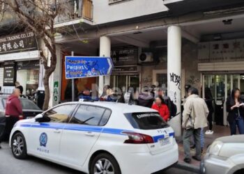 Alldaynews.gr Νεκρός σε διαμέρισμα Airbnb στην Αθήνα: Βρέθηκε δεμένος χειροπόδαρα με σακούλα στο κεφάλι