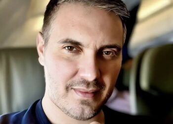 Δύσκολες ώρες για τον Μιχάλη Χατζηγιάννη: Το δημόσιο μήνυμα για την πρόβλημα υγείας μετά την ακύρωση της εμφάνισης του