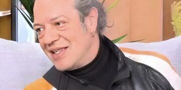 Alldaynews.gr Γιάννης Τσορτέκης: «Ένα μπουφάν έχω, γιατί ένα έχω ανάγκη, δεν χρειάζομαι δεύτερο»