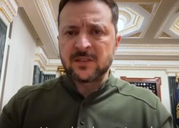 Ζελένσκι: «Ο Πούτιν θα πεθάνει σύντομα, αυτό είναι γεγονός και όλα θα τελειώσουν» (video)