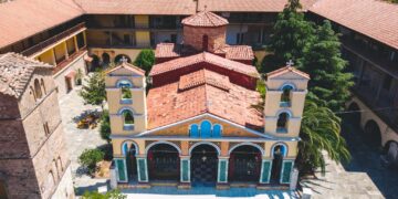 Eστιατόριο τηγανίζει μπιφτέκια στο ίδιο λάδι εδώ και εκατό χρόνια