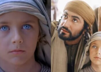 Τότε 10 χρονών παιδάκι, τώρα 57άρης αλλά με τα ίδια καταγάλανα μάτια: Έτσι είναι σήμερα ο μικρός Ιησούς από τη Ναζαρέτ