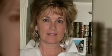 Alldaynews.gr 56χρονη μητέρα πήγε στο νοσοκομείο γεμάτη σπυράκια στο σώμα αλλά ήταν αργά – Δεν φαντάζεστε από τι πέθανε