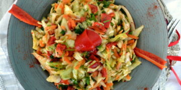 Alldaynews.gr Η σαλάτα που αδυνατίζει, ρίχνει το ζάχαρο, βοηθάει την καρδιά και έχει αντικαρκινικές ιδιότητες