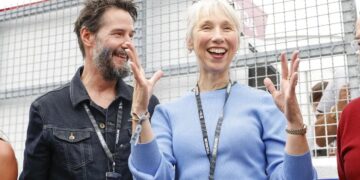 Alldaynews.gr Κιάνου Ριβς και Αλεξάντρα Γκραντ: Κρυφός γάμος ή διακριτικός έρωτας; Δεύτερη ευκαιρία μετά τις ανείπωτες τραγωδίες