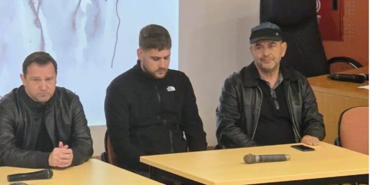 «Ποτέ δεν πιστέψαμε ότι υπήρχε παpάνομο φορτίο», λένε Βλάχος και Πλακιάς για την τραγωδία των Τεμπών