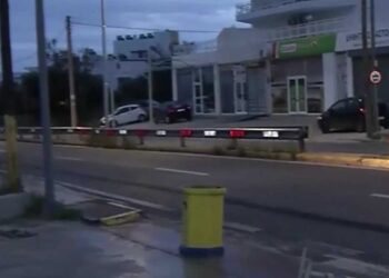 Alldaynews.gr Τραγωδία στα Σπάτα: «Στις 13:55 έπαιζε και στις 14.05 ήταν στον ουρανό – Είμαι συντετριμμένος» λέει ο οδηγός του οχήματος που παρέσυρε τον 4χρονο