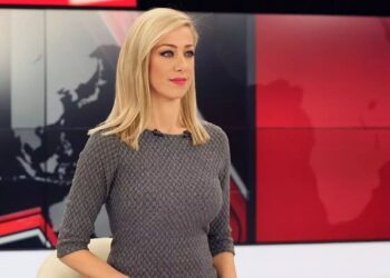 Alldaynews.gr Συγκλονιστική εξομολόγηση από την Έφη Αλεβίζου: «Έκανα ριζική υστερεκτομή με ανοιχτό χειρουργείο»