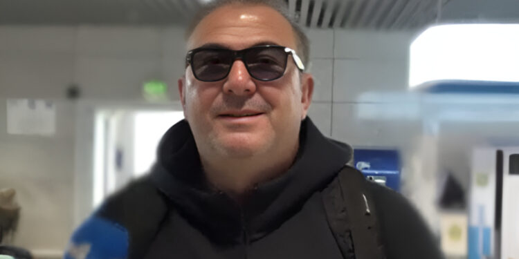 Alldaynews.gr Αντώνης Ρέμος: Σχολιάζει τις εξωφρενικές τιμές της συναυλίας του στο Ντουμπάι – «Εντάξει τώρα, το Ντουμπάι θέλει και την υπερβολή του… »