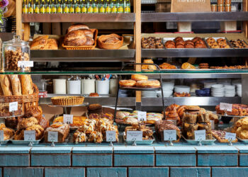 Το κόλπο με «ξέπλυμα» βρόμικου χρήματος σε φούρνους, καφέ, εστιατόρια