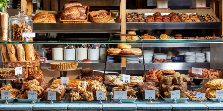 Alldaynews.gr Το κόλπο με «ξέπλυμα» βρόμικου χρήματος σε φούρνους, καφέ, εστιατόρια