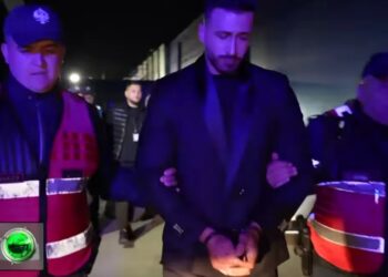 Μπήκε η αστυνομία στο αλβανικό Big Brother και συνέλαβε τραγουδιστή – Δείτε το Βίντεο
