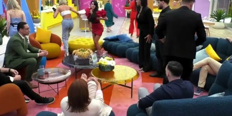 Big Brother: «Χαμηλές πτήσεις» στην τηλεθέαση για το ριάλιτι