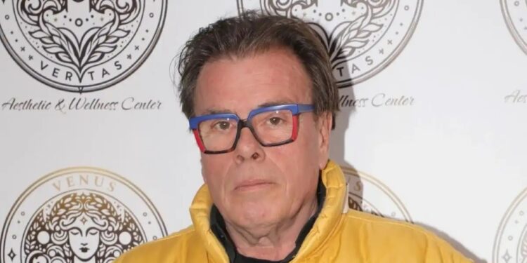 Alldaynews.gr Προκαλεί ο Παπανώτας: «Ο μισθός μας δεν είναι ιδιαίτερα καλός, μιλάμε για μισθό σερβιτόρου»