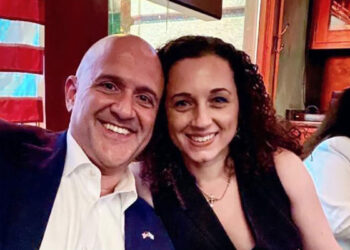 Θρήνος για τον Έντι Ζεμενίδη – «Έφυγε» η σύζυγός του Βίκυ