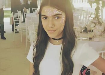 Όλοι ψάχνουν να βρουν ποια είναι – Από κοριτσάκι έγινε η πιο περιζήτητη νύφη της Ελλάδας