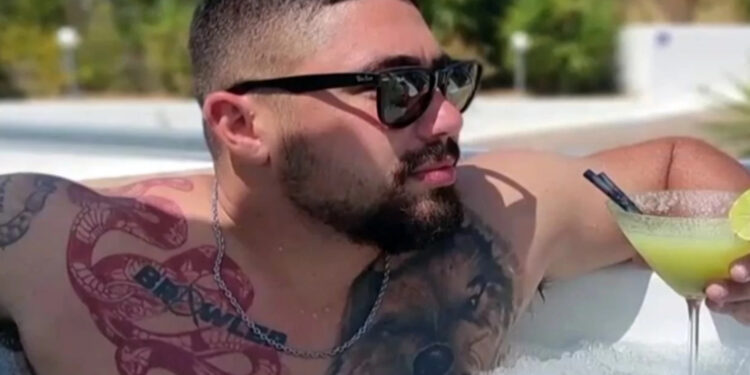 Alldaynews.gr «Κάτι δεν πάει καλά με αυτήν την ιστορία»: Μυστήριο με τον απαγχονισμένο 29χρονο λιμενικό σε ξωκλήσι